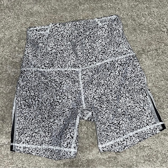lululemon athletica Pants - Lululemon align shorts